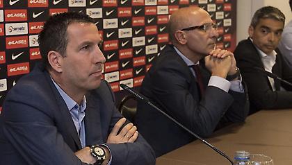 «Καρφιά» του γενικού διευθυντή της Μπαρτσελόνα για Μπαρτζώκα