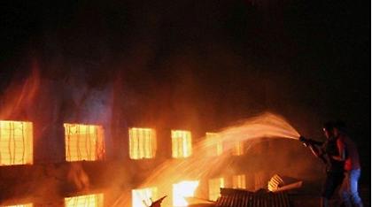 Τραγωδία στην Ινδία: 20 εργάτες νεκροί από φωτιά σε εργοστάσιο πυροτεχνημάτων