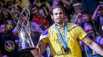 Μπόγρης στον ΣΠΟΡ FM: «Προτεραιότητά μου η Ισπανία»