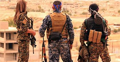 Συριακά αεροσκάφη έπληξαν στόχους του ISIS κοντά στη Ράκα