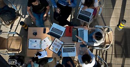 Δωρεάν Wifi σε 8.000 δήμους της ΕΕ έως το 2020