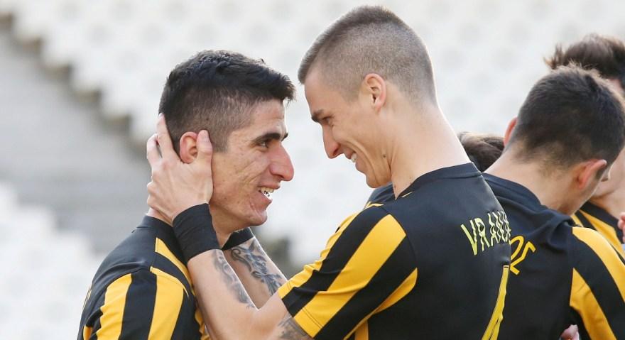 Βράνιες και Μάνταλος «αποκάλυψαν» τις νέες εμφανίσεις της ΑΕΚ (pic)