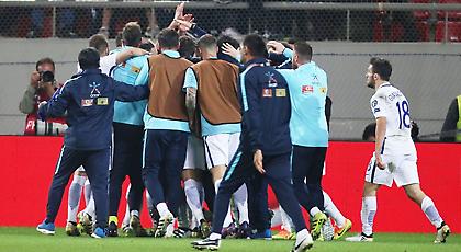 Ευχές από Super League στην Εθνική (pic)