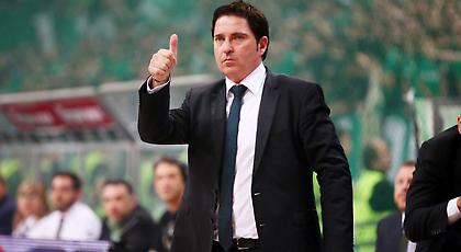 Άντε, με τον «μυρωδιά» τον Πασκουάλ…