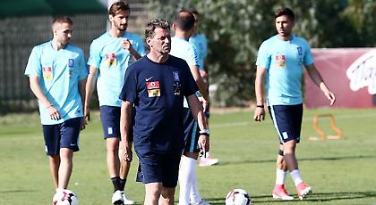Τα διλήμματα του Σκίμπε για την ενδεκάδα της Εθνικής
