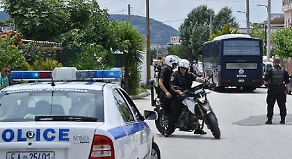 Εφοδος της ΕΛ.ΑΣ. σε καταυλισμό Ρομά, για να βρεθεί ο δράστης που ευθύνεται για τον θάνατο 11χρονου