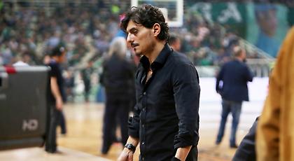 Μήνυμα του Δαλάι Λάμα πόσταρε ο Γιαννακόπουλος