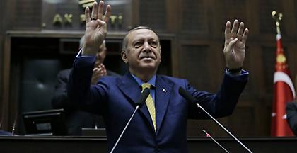 Απόλυτη στήριξη στο Κατάρ από τον Ερντογάν