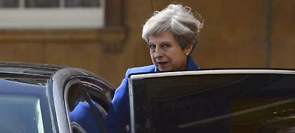Κομφούζιο στη Βρετανία: Η Μέι τελικά δεν τα έχει βρει ακόμη με το DUP
