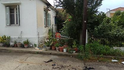 Άνδρας αυτοπυρπολήθηκε έξω από το σπίτι του στο Αγρίνιο (pics)