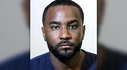 Ο τελευταίος σύντροφος της Bobbi Kristina συνελήφθη για ξυλοδαρμό της συντρόφου του