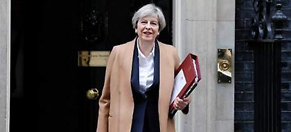Βρετανία: Η Τερέζα Μέι ανακοίνωσε περιορισμένο ανασχηματισμό της κυβέρνησής της