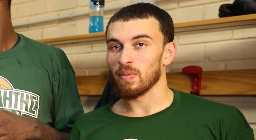 Για ποτάκι ο Τζέιμς (video)