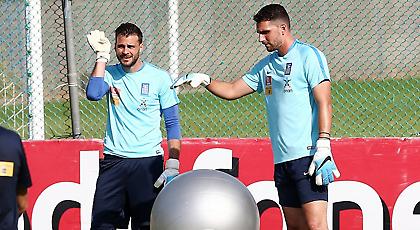 Καρνέζης-Καπίνο και…ο άγιος φοβέρα θέλει!