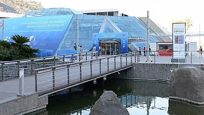 Νέα βραβεία από UEFA