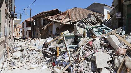 Λέσβος: Επιδότηση ενοικίου αντί για καταυλισμούς και κοντέινερ, σχεδιάζει η κυβέρνηση