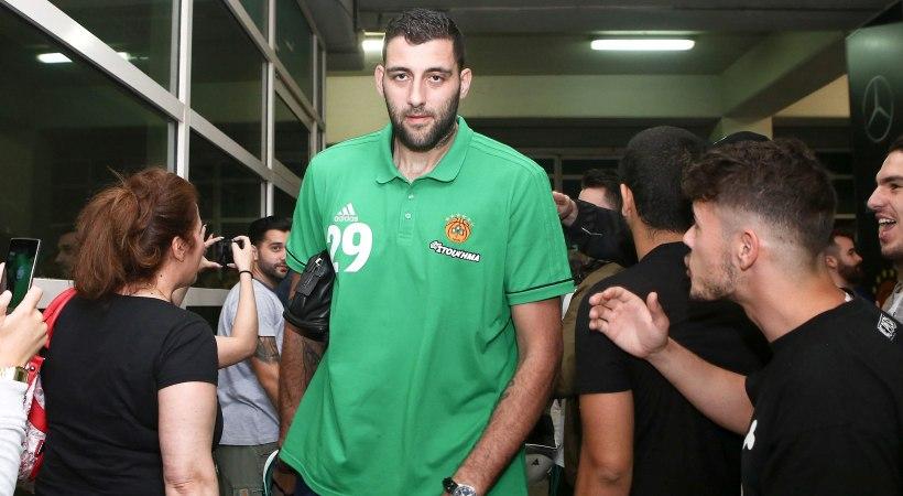 Μπουρούσης για το πούλμαν: «Για την ομάδα το έκανα»