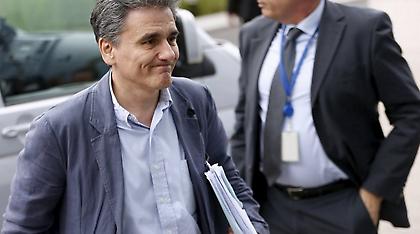 Eurogroup: Όλα τα σενάρια για την τελική συμφωνία