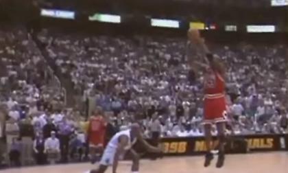 Το «τελευταίο σουτ» του Μάικλ Τζόρνταν (video)