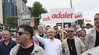 Πορεία διαμαρτυρίας 400 χλμ. ξεκίνησε η τουρκική αντιπολίτευση