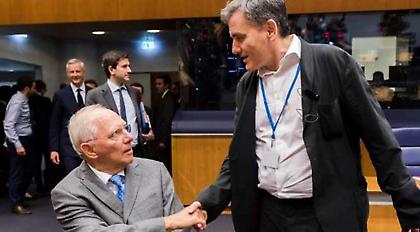 Συμφωνία στο Eurogroup: Πήραμε δόση 8,5 δισ. ευρώ