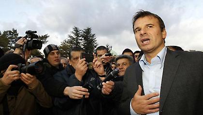 Πρωτάθλημα β’ Κίνας και πρωτάθλημα ΠΑΟΚ