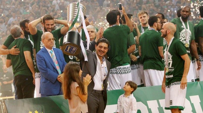 Γιαννακόπουλος: «Κλείδωσε και το επόμενο νταμπλ»! (pic)