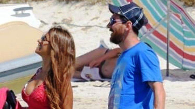 Χούφτωστην Μέσι, χούφτωστην… (pic)