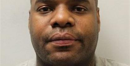 Φυλακή για άνδρα που ανέβασε στο Facebook φωτογραφία νεκρού του Γκρένφελ