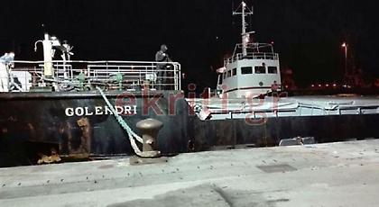 Στο λιμάνι του Ηρακλείου το πλοίο που μεταφέρει λαθραία τσιγάρα! (pics)