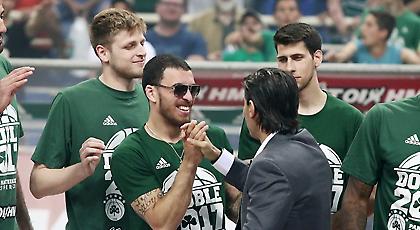 Ρελάνς από Γιαννακόπουλο, προτεραιότητα ο Τζέιμς