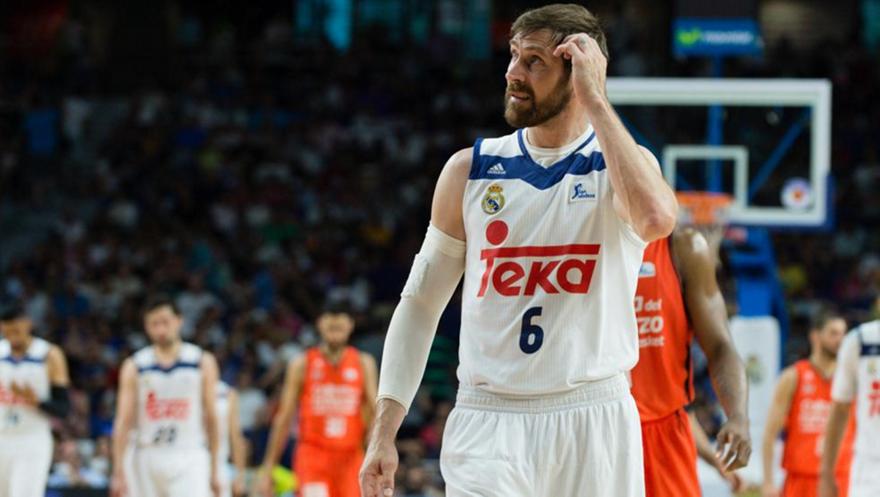 Το κλάμα του Νοτσιόνι αγκαλιά με τον Αγιόν (pic)