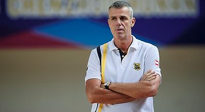 Ανέλαβε την Τσιμπόνα ο Σούμποτιτς