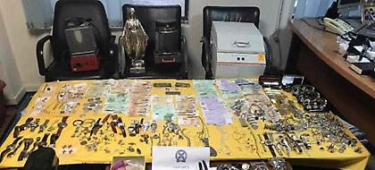 Νέες συλλήψεις για τη σπείρα που έκανε ληστείες -Χιλιάδες ευρώ και πανάκριβα ρολόγια σε κρύπτες