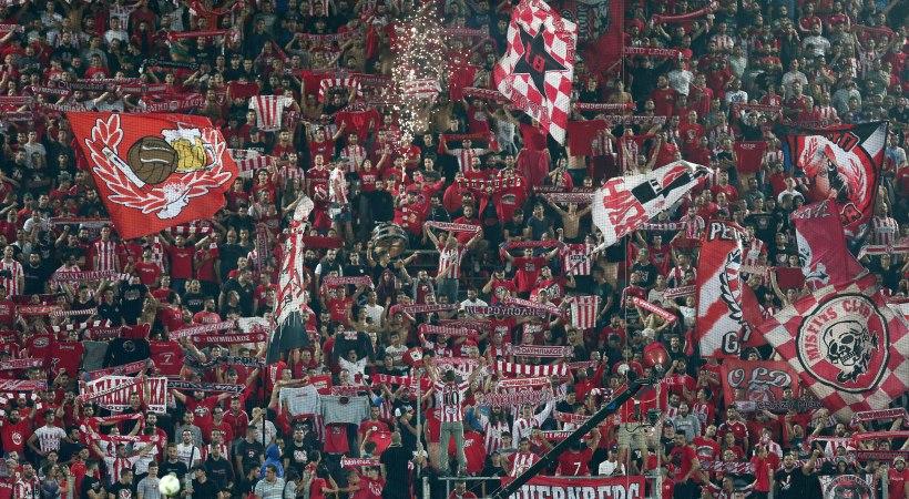 Θύρα 7: «Αντίθετοι με την πρόσληψη Χάσι, αλλά στηρίζουμε τον Ολυμπιακό»