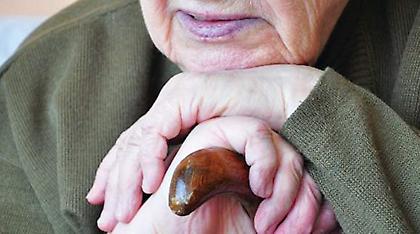 Πάτρα: Ηλικιωμένη έδωσε σε απατεώνες 800 ευρώ αλλά της έκλεψαν ακόμη 6.000