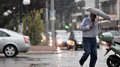 Καλοκαιρινή μπόρα στην Αττική (pics)