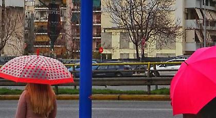 Πτώση της θερμοκρασίας σήμερα -Βροχές και καταιγίδες