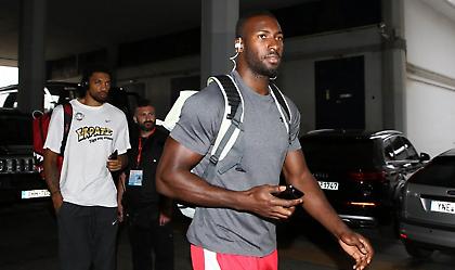 «Πέρασε ιατρικά στην Αρμάνι ο Γιανγκ»