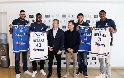 Αυτές είναι οι νέες εμφανίσεις της Εθνικής (pics)