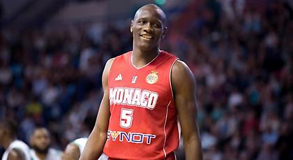 Έμεινε στη Μονακό ο Αμαρά Σι