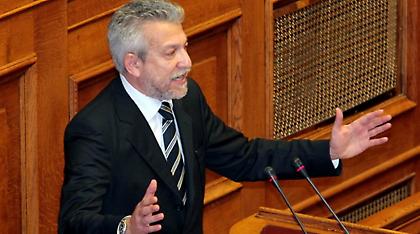 Κοντονής: «Οικονομικά συμφέροντα υπαγορεύουν σε κόμματα πολιτικό λόγο»