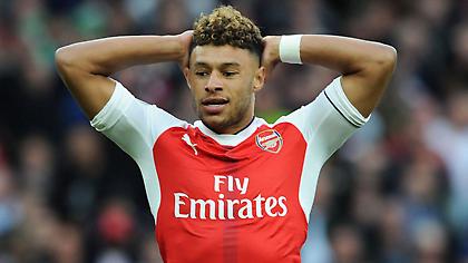 «Μπάσιμο» Τσέλσι για Τσάμπερλεϊν