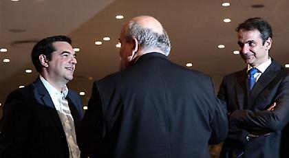 Ραντεβού Τσίπρα με Μητσοτάκη, Γεννηματά και Κουτσούμπα στο Μαξίμου