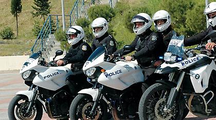 Άγρια καταδίωξη στην Αττική Οδό - Τραυματίστηκε αστυνομικός της ομάδας ΔΙΑΣ