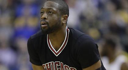 Μένει Μπουλς ο Ουέιντ