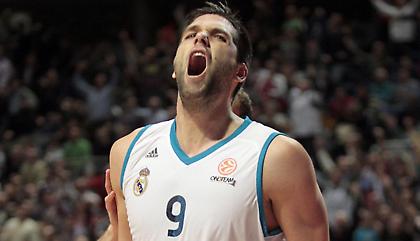 Άλλα δύο χρόνια στη Ρεάλ ο Φελίπε Ρέγες