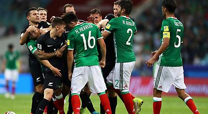 Έπεσαν… ψιλές στο Μεξικό-Νέα Ζηλανδία, χρειάστηκε το video replay!