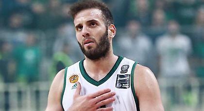 Ο Παππάς «ψήνει» ανταλλαγή με Καρμέλο και τρολάρει Μπουρούση (pic)