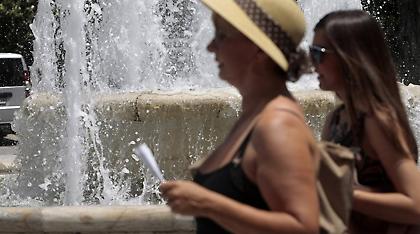 Φθάνει και στην Ελλάδα ο καύσωνας που «γονάτισε» την Ευρώπη